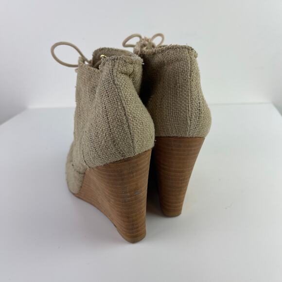 Stuart Weitzman Raffia Wood Heel Lace Up Wedge Heel Ankle Booties Size 8 - Picture 4 of 7